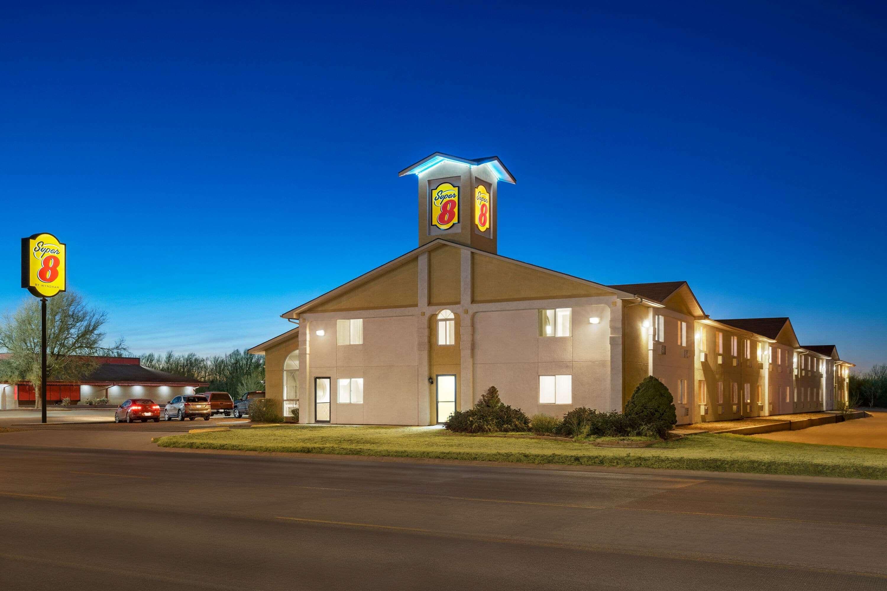 Super 8 By Wyndham Liberal Ks Hotell Eksteriør bilde